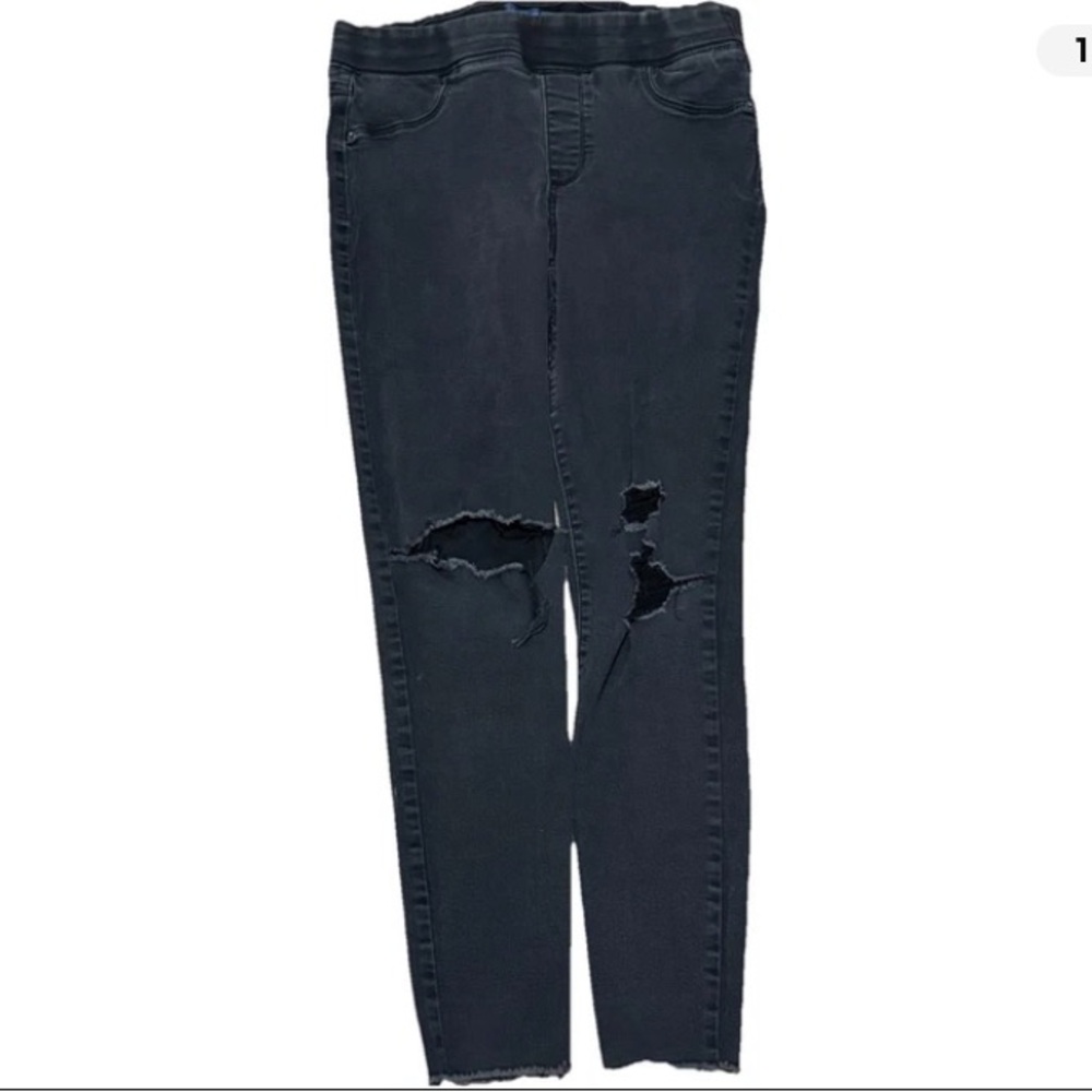 👖Old Navy Black Distressed Jeggings 👖